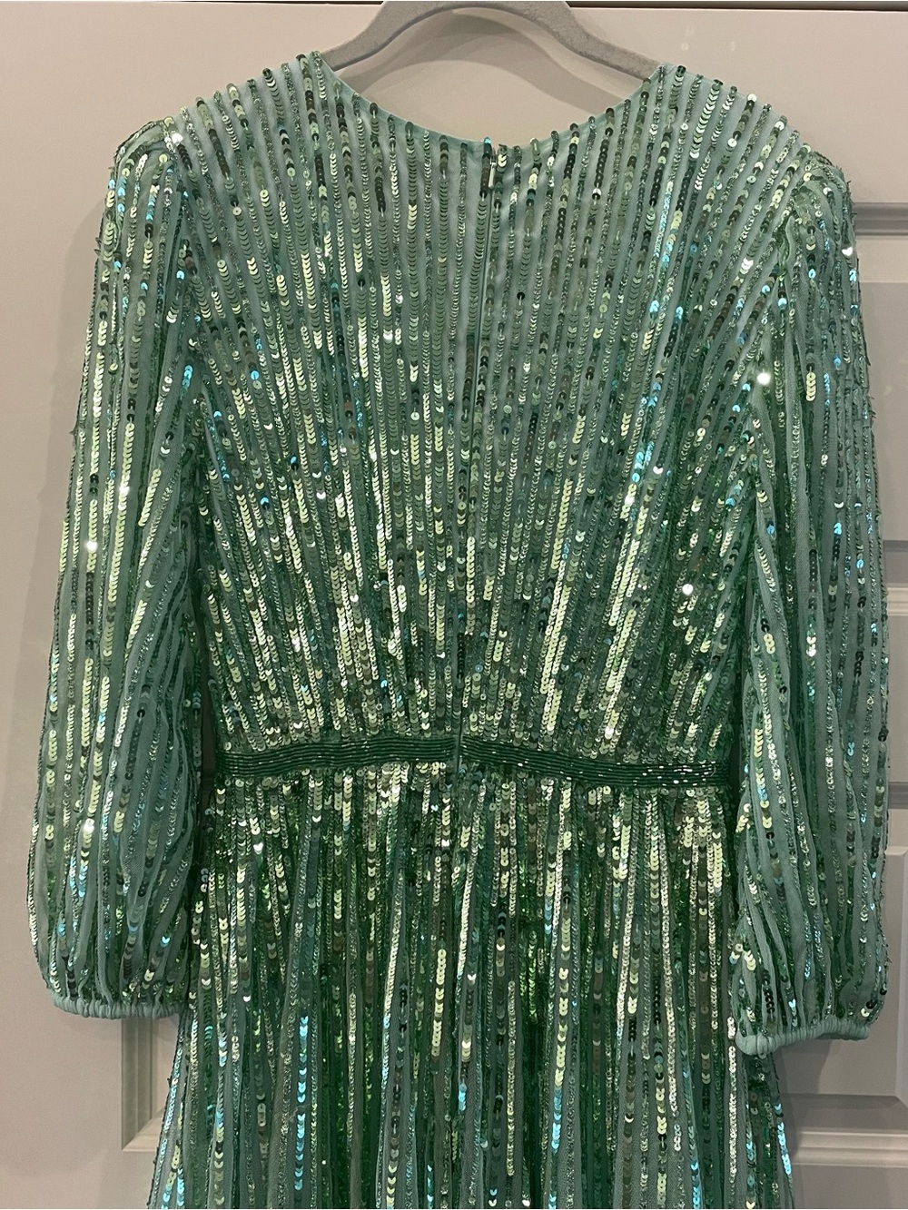 NWT Mac Duggal 5509 Sage Green Sequin V-Neck Ballgown 6 - Picture 6 of 8